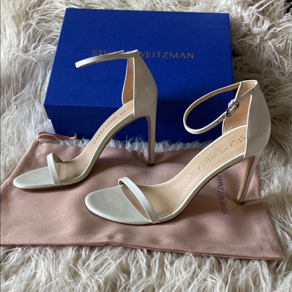 Stuart Weitzman Nudistsong Heels in White - Size 9, NWT